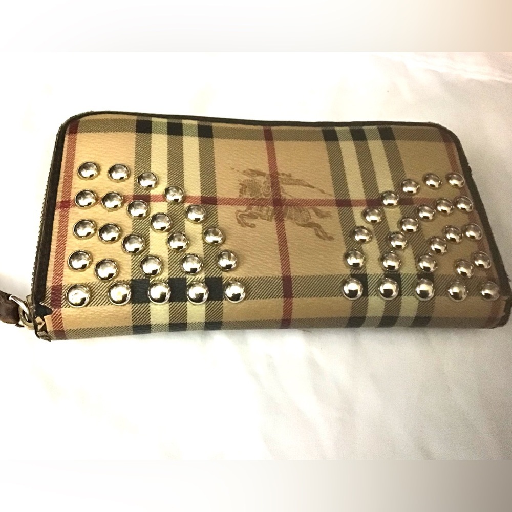Burberry Studded Haymarket Zip Around Wallet - Picture 3 of 11